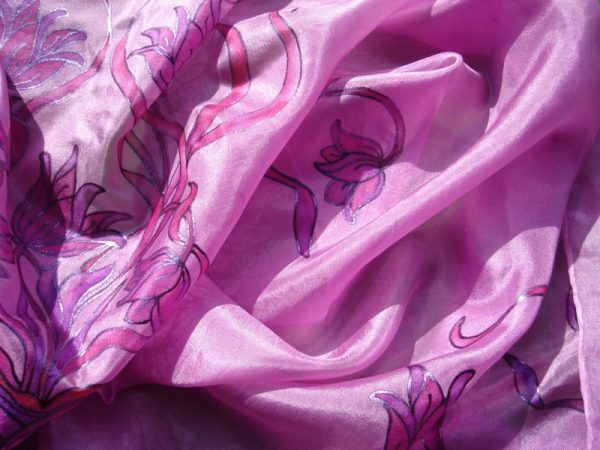 Kézzel festett selyemsálak - Pink tulipánok