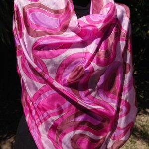 Kézzel festett selyemkendő-loretta